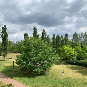 Trilocale In Zona Bocconi/navigli Milaan